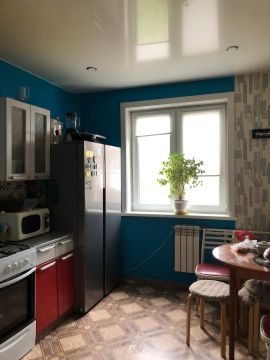 , 2-комн., Первоуральск